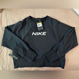 Women’s Nike cropped sweater